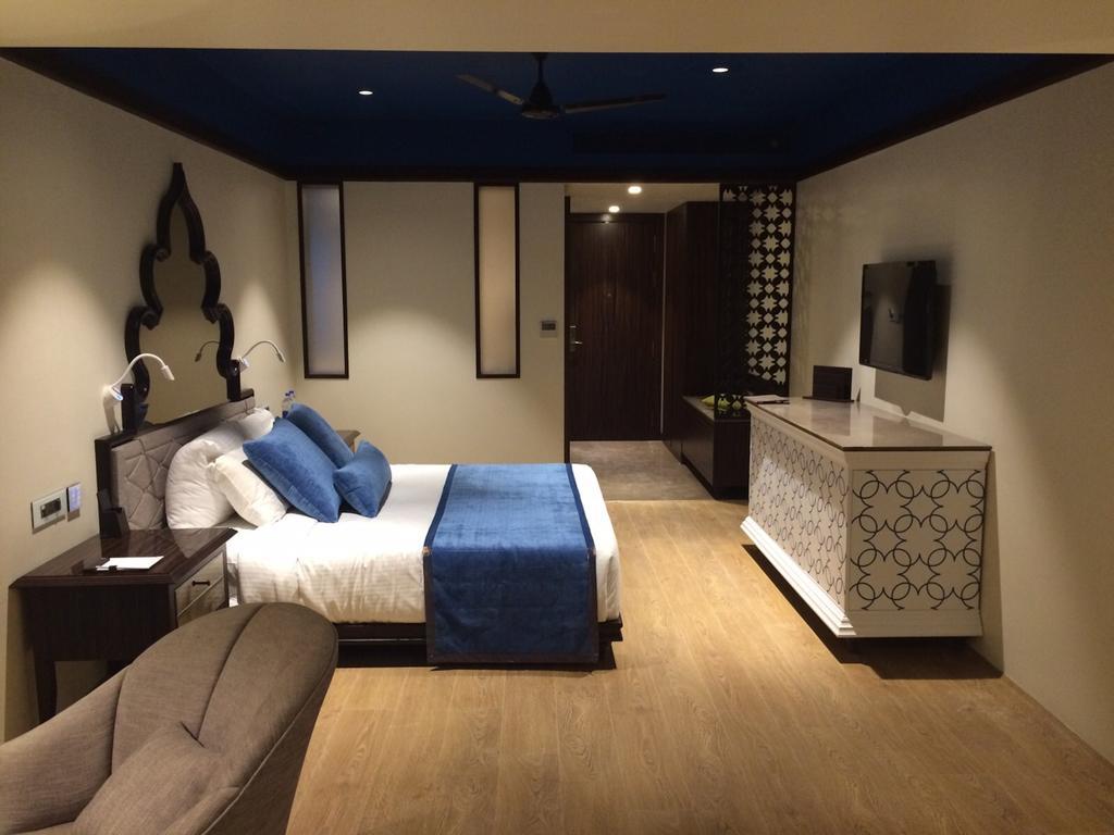 Hotel Lakend Udaipur Extérieur photo