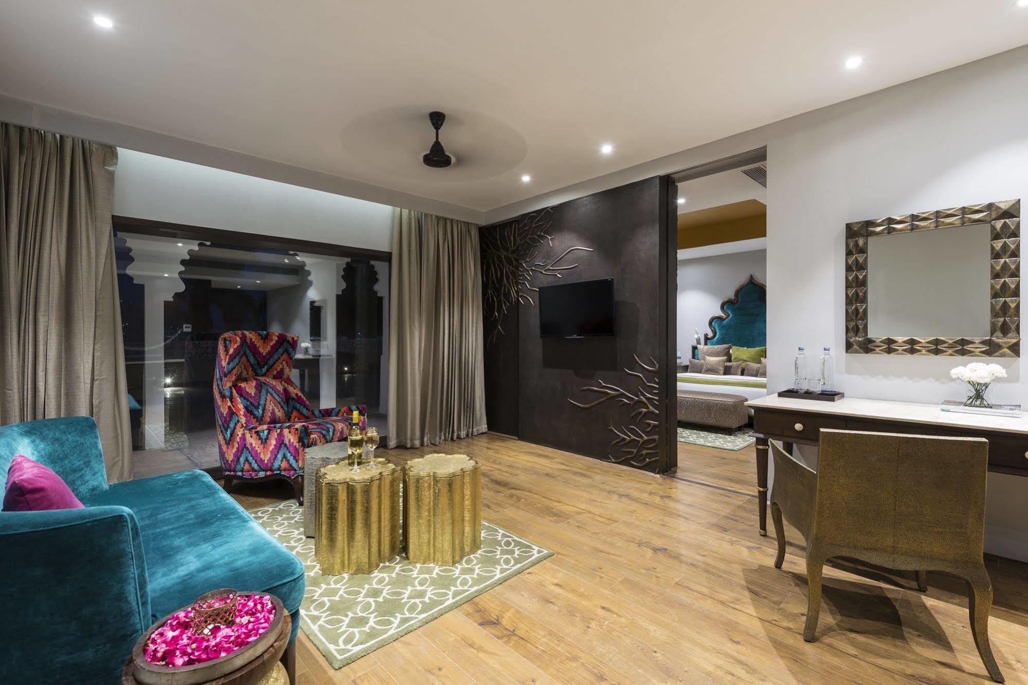 Hotel Lakend Udaipur Extérieur photo