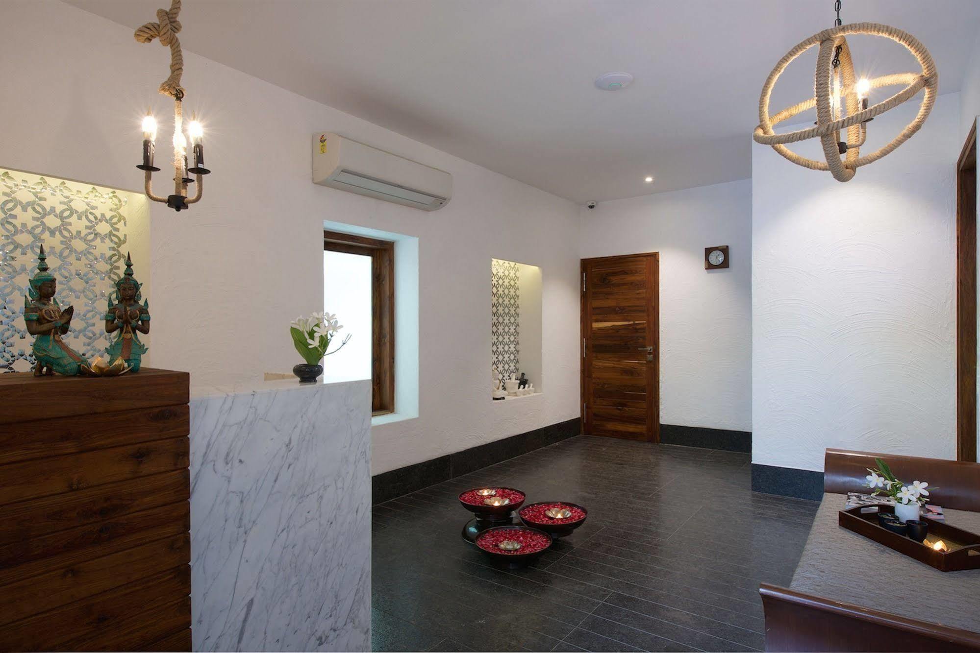 Hotel Lakend Udaipur Extérieur photo